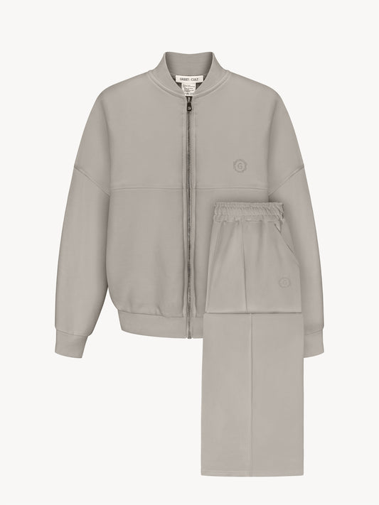 Sport-chic suit in beige from organic cotton