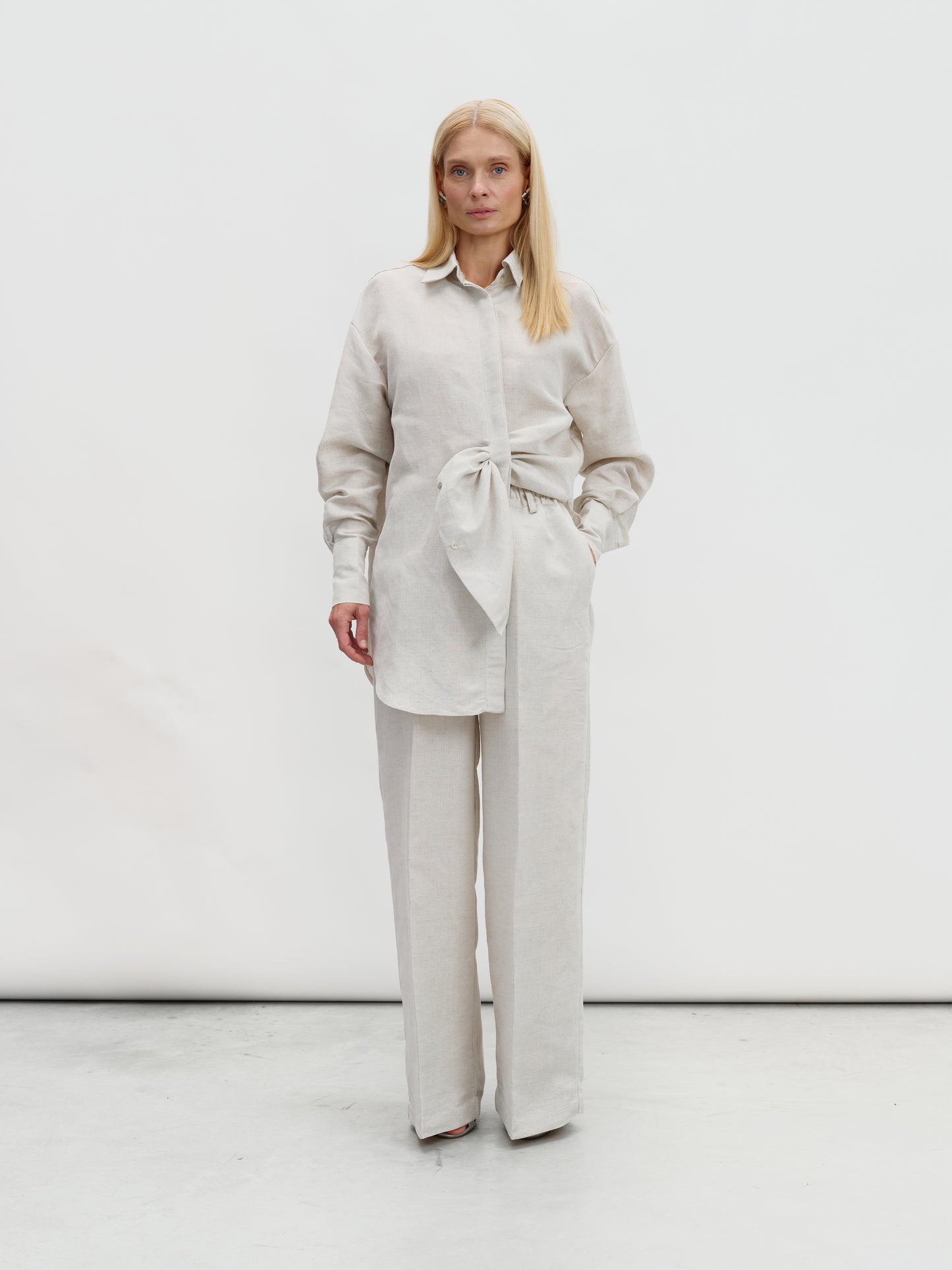 Suit with palazzo pants in natural beige from hemp