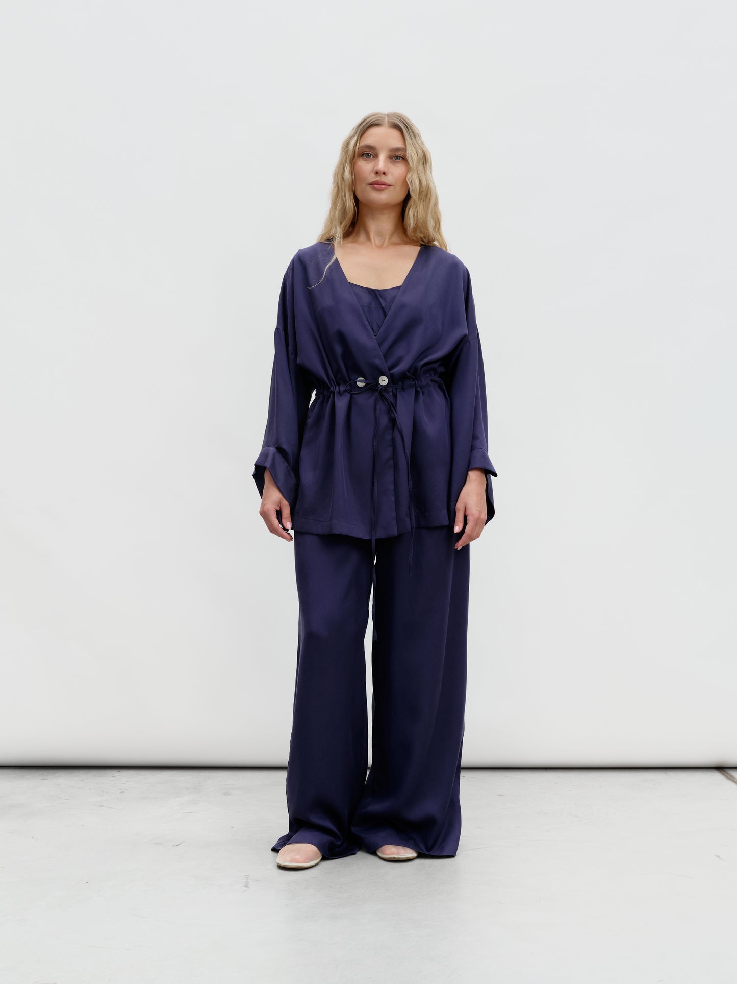 Eucalyptus kiss kimono set with pants in navy blue
