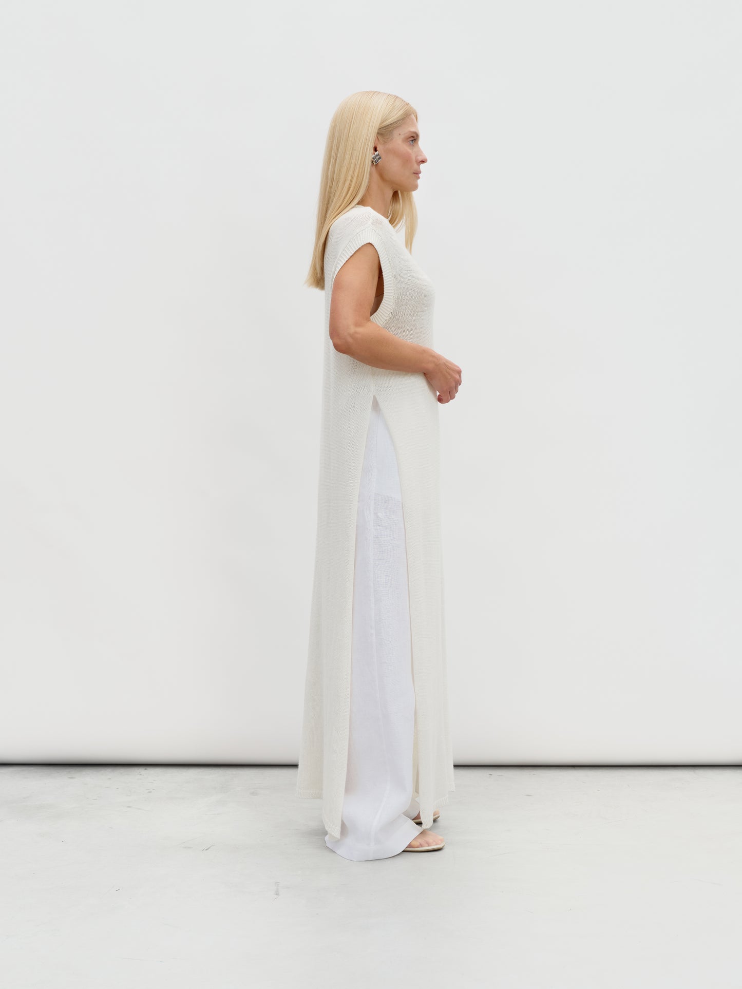 Organic cotton knitted tunic in white