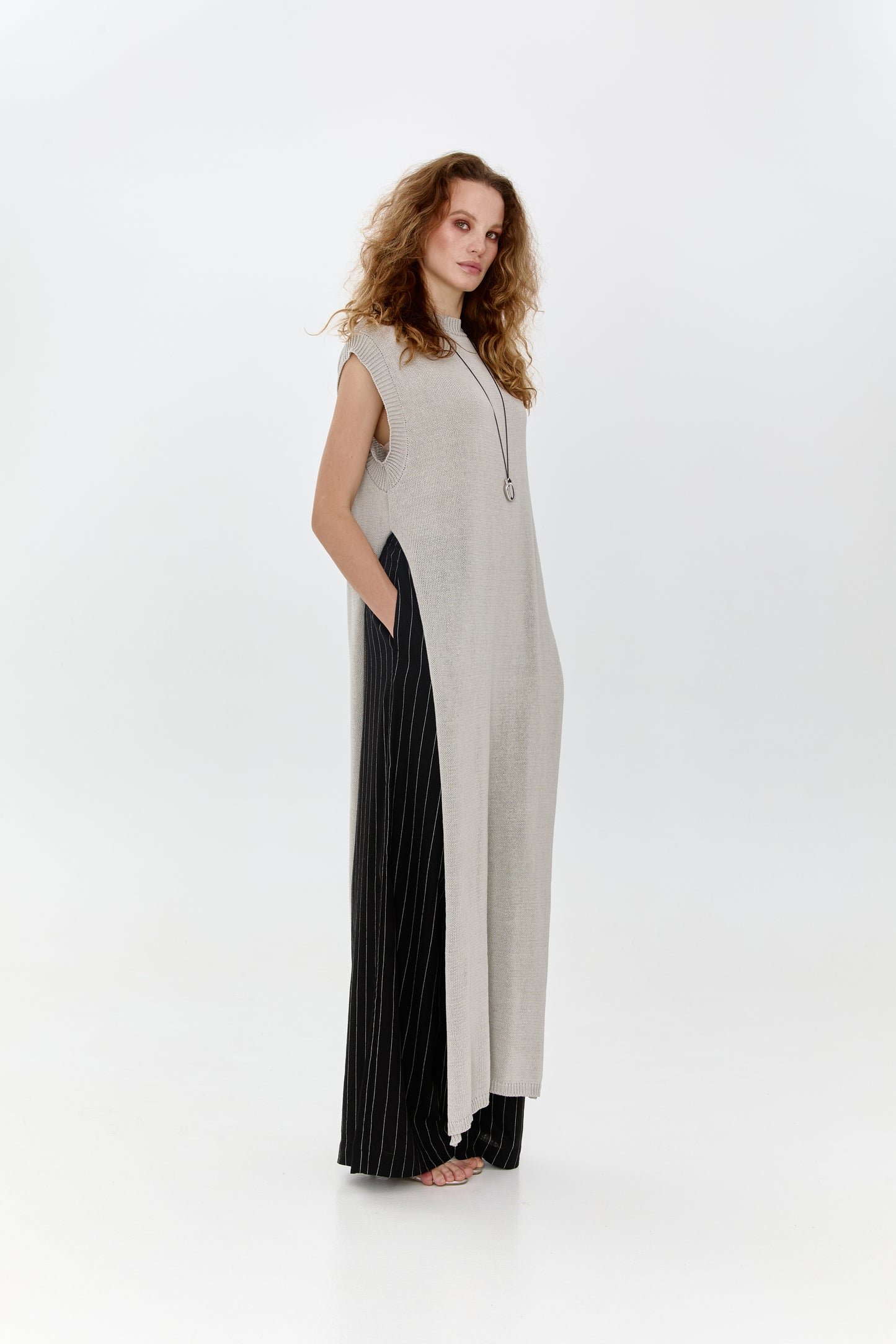 Organic cotton knitted tunic in grey