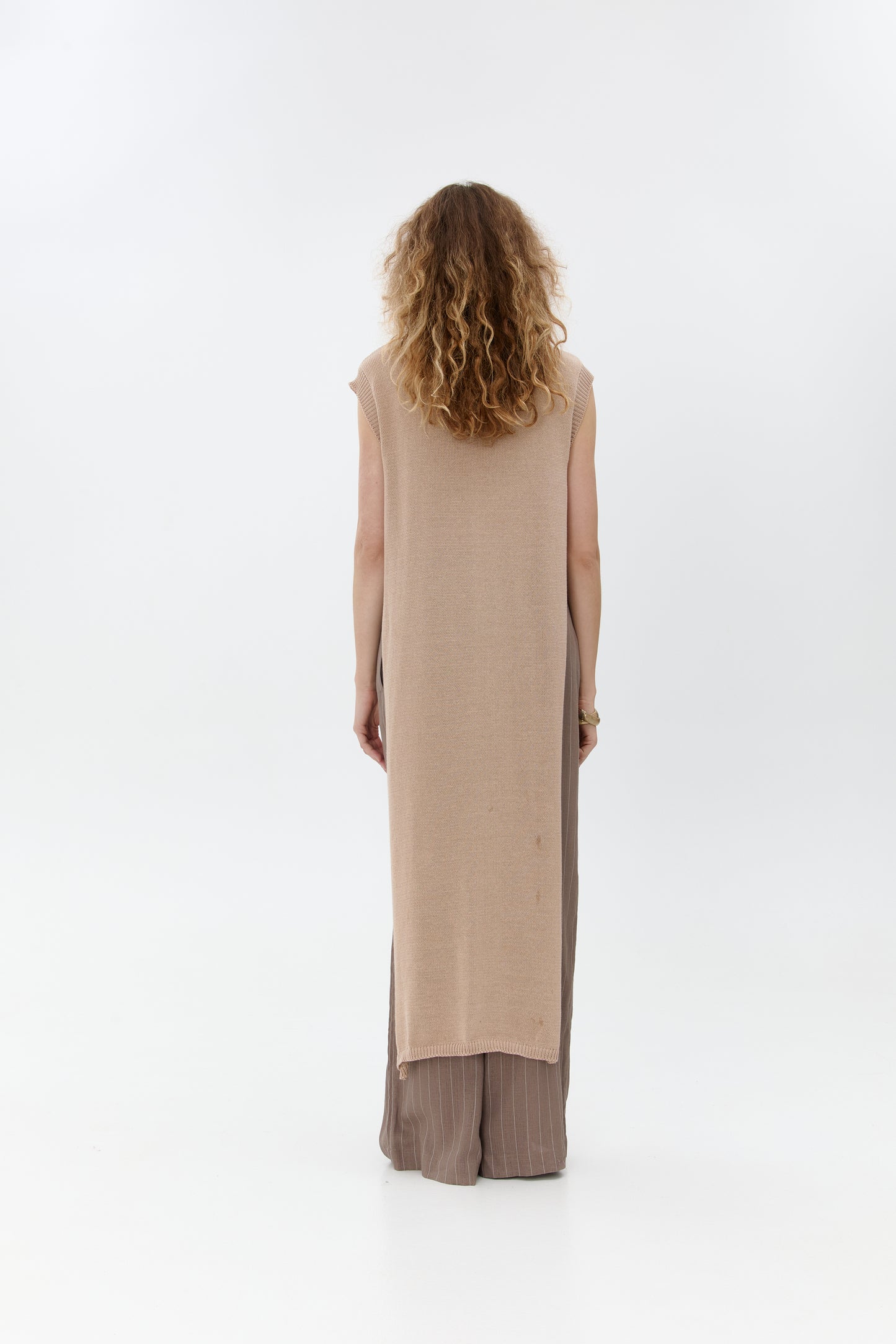 Knitted beige tunic in organic cotton