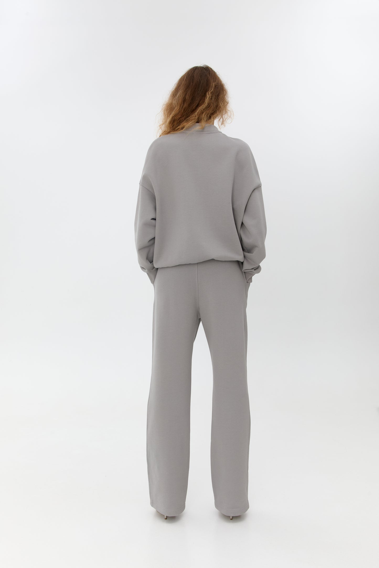 Sport-chic suit in grey from organic cotton