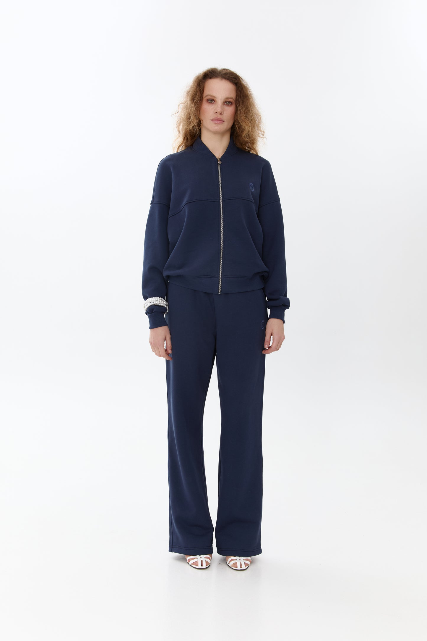 Sport-chic suit in dark blue from organic cotton