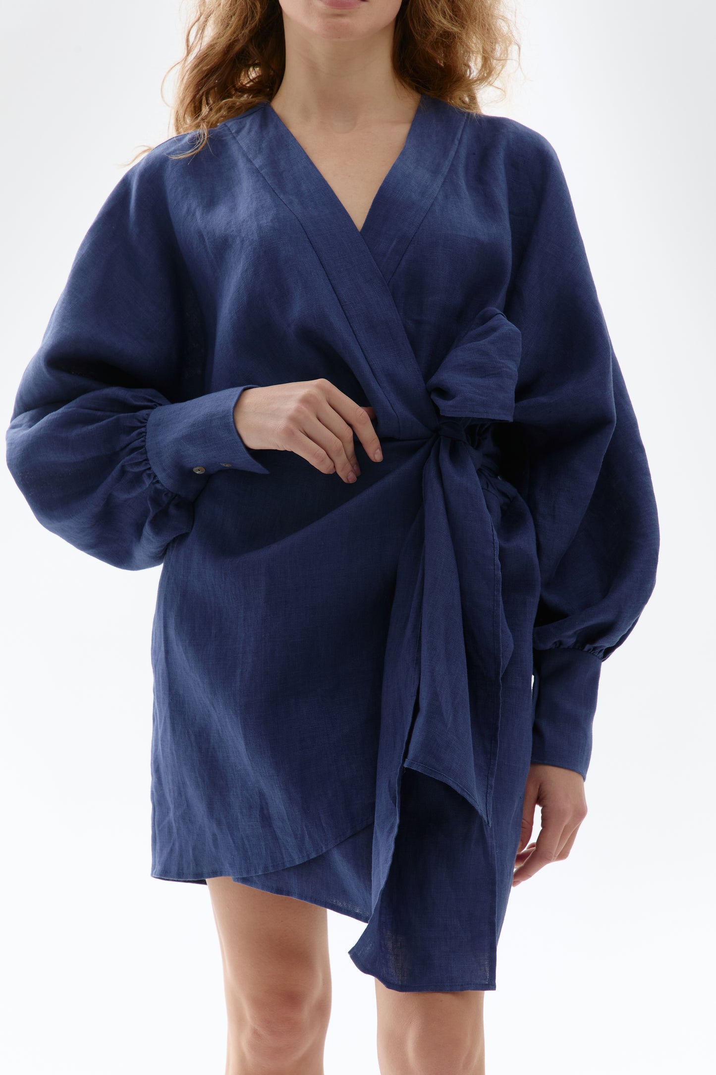 Wrap dress in blue from linen