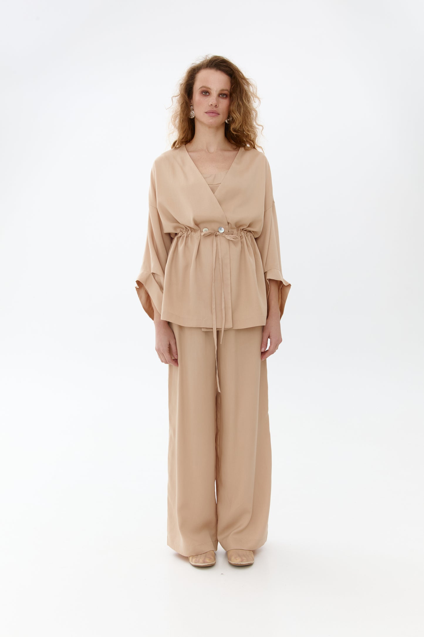 Eucalyptus kiss kimono set with pants in nude