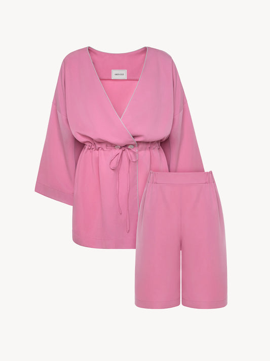 An eucalyptus kimono set with shorts in a pink color