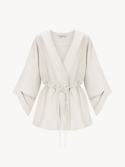 An eucalyptus kimono in a pink color
