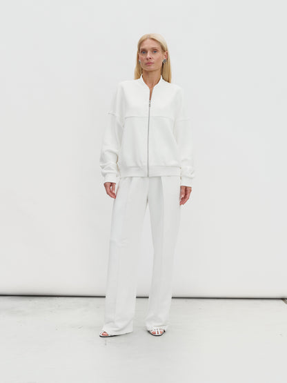 White sporty chic tracksuit made from organic cotton