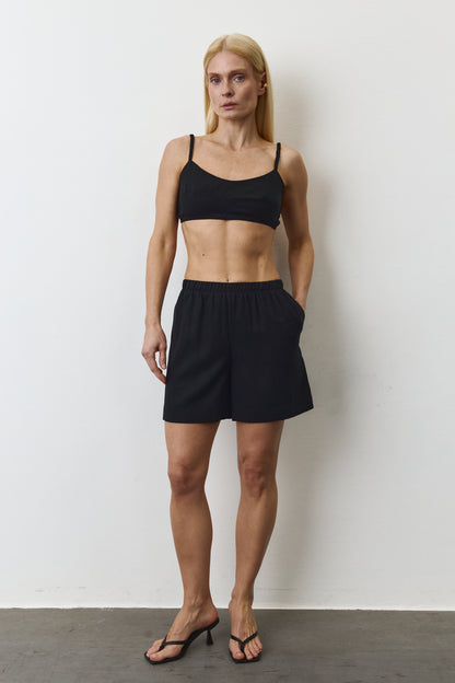 INES EUCALYPTUS SHORTS IN BLACK